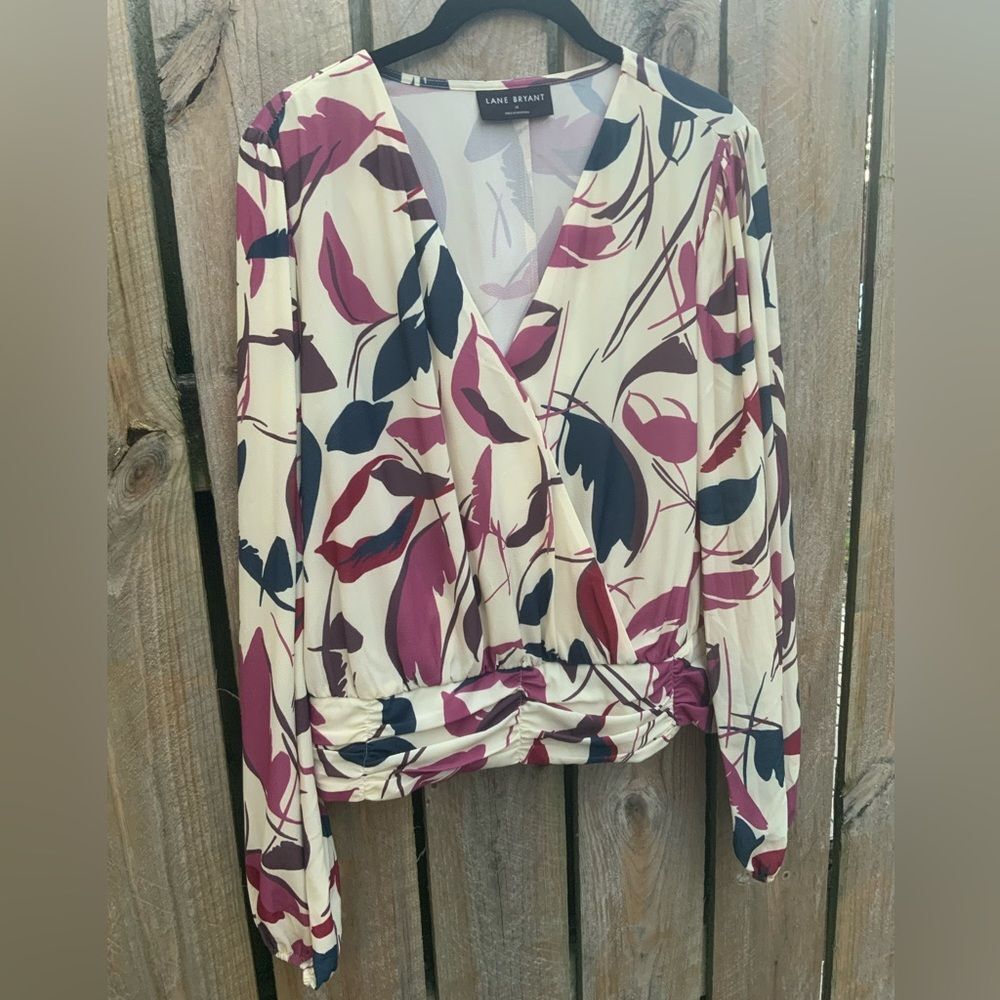 Lane Bryant Floral Wrap Crop Top - Cream, Purple, and Pink 18 - Picture 4 of 4